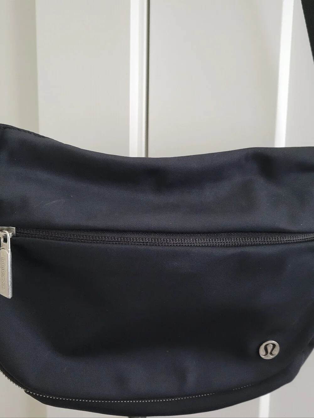 lululemon athletica authentic lululemon